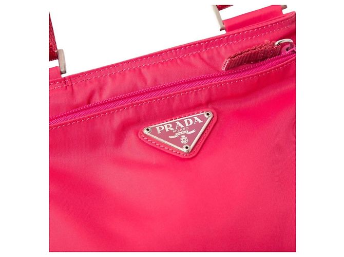 Borsa a tracolla piccola in nylon tessuto logo Prada rosso rosa - vista 5