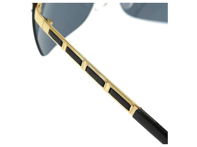 Occhiali da sole navy con logo CC in oro e nero di Chanel 4112 D'oro - vista 4