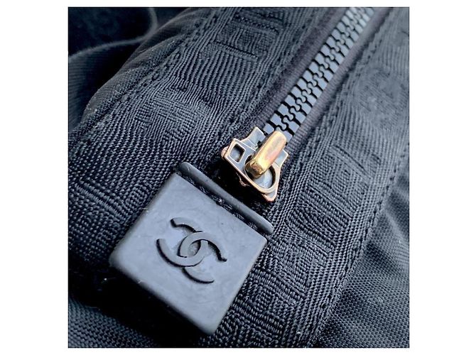 Borsa a tracolla Chanel Sport nera e bianca con logo CC Nero Bianco - vista 8