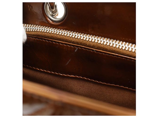 CHANEL Grand Shopping Tote Matelasse Bronze - view 13