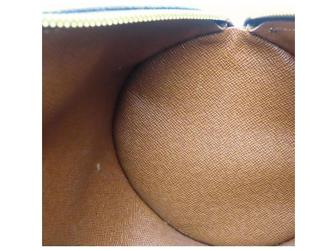 Borsa Louis Vuitton Papillon 26 Marrone Monogramma - vista 13