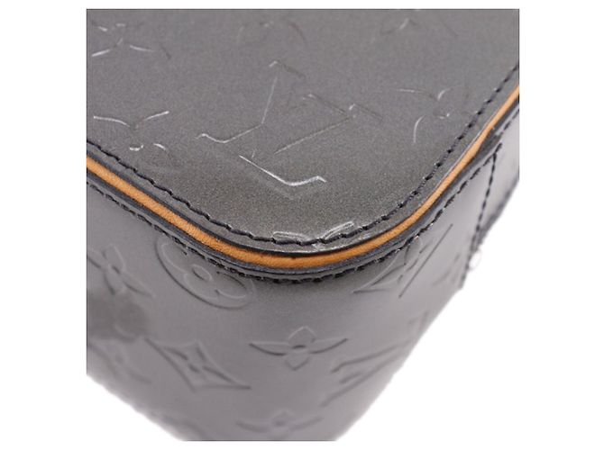 Louis Vuitton Shelton Monogram Mat Grigio Marrone Grigio antracite - vista 16