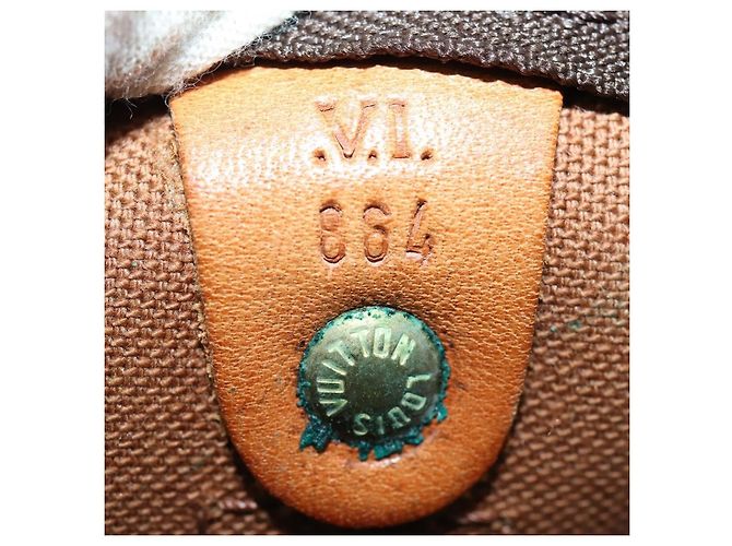 Bolso Keepall Louis Vuitton en lona Monogram 55 Castaño - vista 7