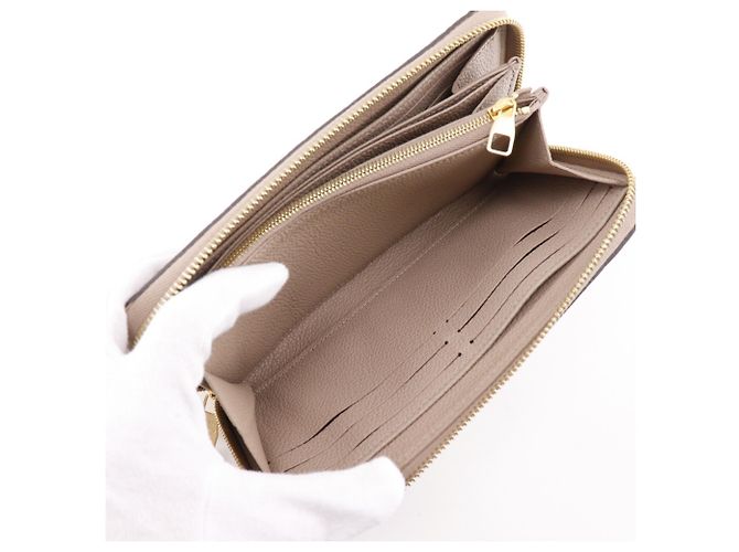 Cartera Zippy Louis Vuitton M69034 Castaño - vista 9