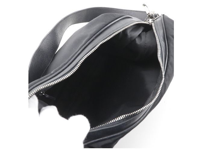 Gucci Nylon Canvas Schultertasche Schwarz - Ansicht 5