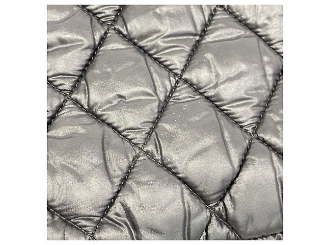 Borsa a Spalla in Nylon Nero Chanel Coco Cocoon - vista 10