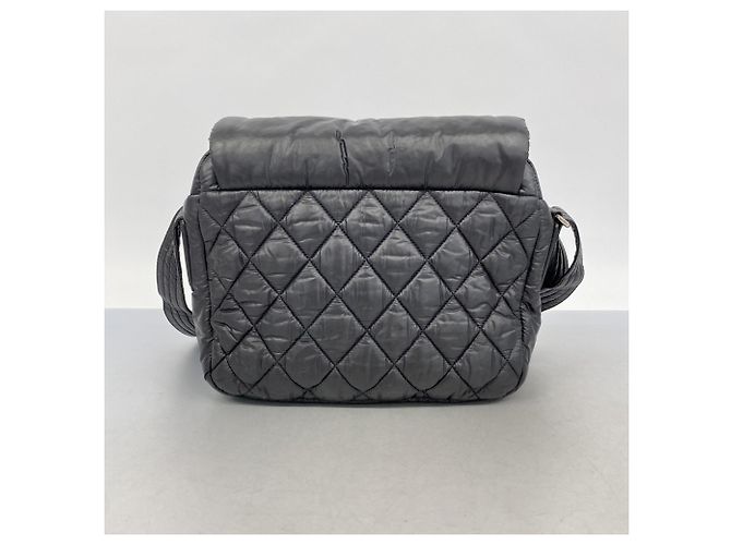 Borsa a Spalla in Nylon Nero Chanel Coco Cocoon - vista 13