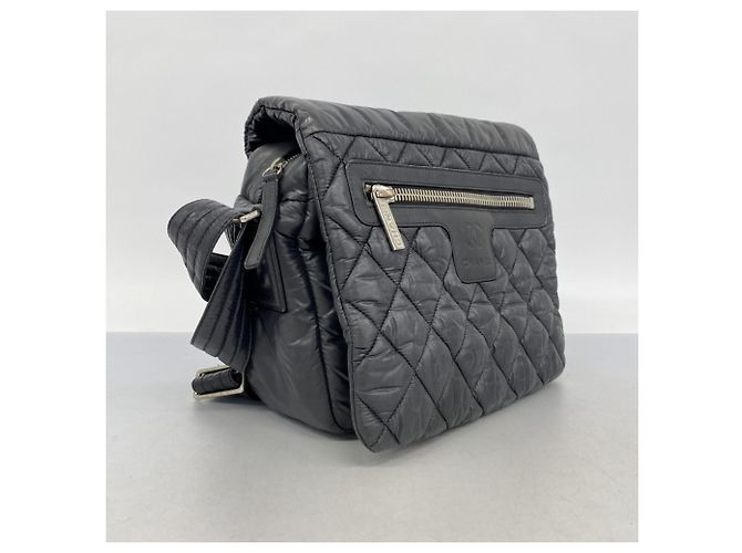 Borsa a Spalla in Nylon Nero Chanel Coco Cocoon - vista 2