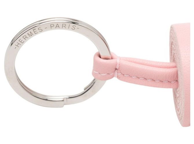 Ring Portachiavi charm Carmen di Hermès in rosa - vista 3