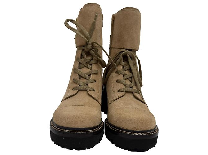 Mallory Combat Stiefeletten aus beigem Wildleder von See by Chloé - Ansicht 2