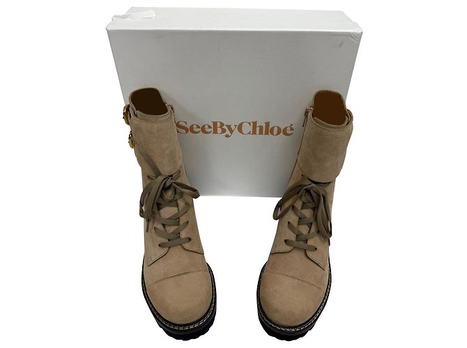 Mallory Combat Stiefeletten aus beigem Wildleder von See by Chloé - Ansicht 9