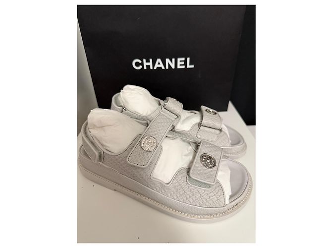 Sandali Chanel in Pelle Grigia Grigio - vista 2