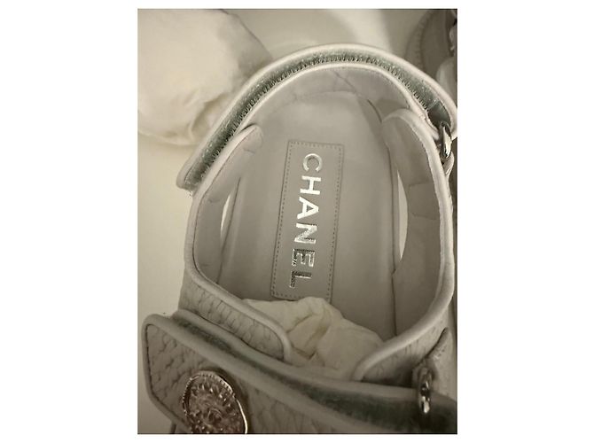 Sandali Chanel in Pelle Grigia Grigio - vista 3