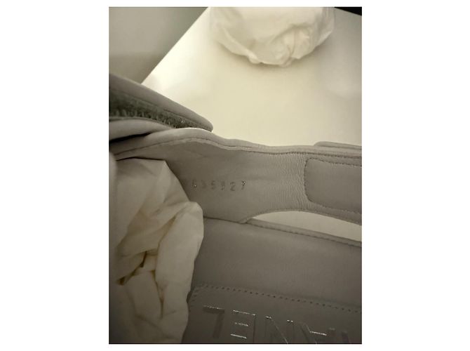 Sandali Chanel in Pelle Grigia Grigio - vista 5