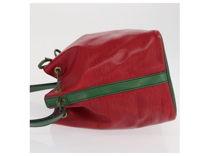 Noe Louis Vuitton Bicolor Petit Noé Handtasche aus Epi-Leder Grün - Ansicht 4