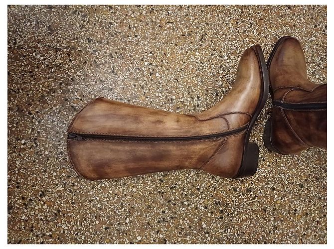 Autre Marque Botas altas de cuero marrón con cremallera lateral Castaño - vista 7