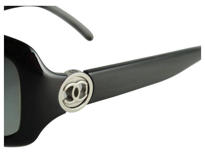 Gafas de sol Chanel 6024 con logo CC Negro - vista 3