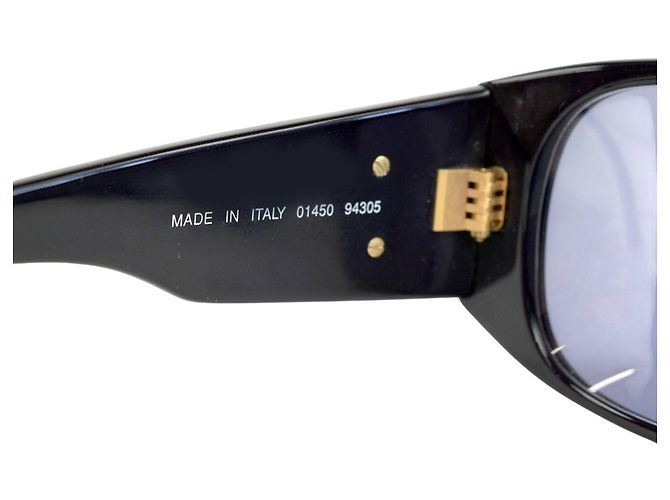 Gafas de sol acolchadas con logo CC en oro Chanel 01450 Negro Dorado - vista 5