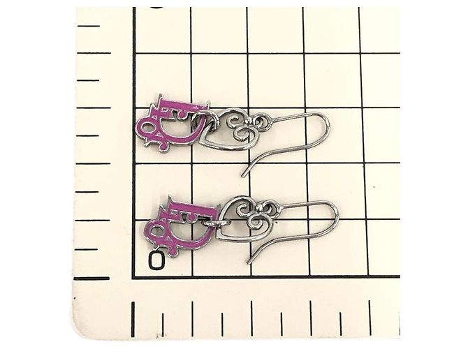 Orecchini in argento rosa con logo a forma di cuore di Christian Dior - vista 4