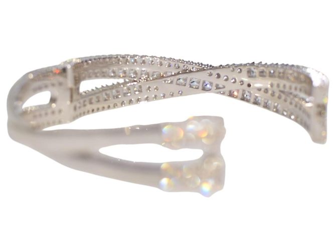Bracciale Cuff Hyperbola Swarovski Placcato Rodio Bianco con Cristalli Brillanti di Zircone - vista 5