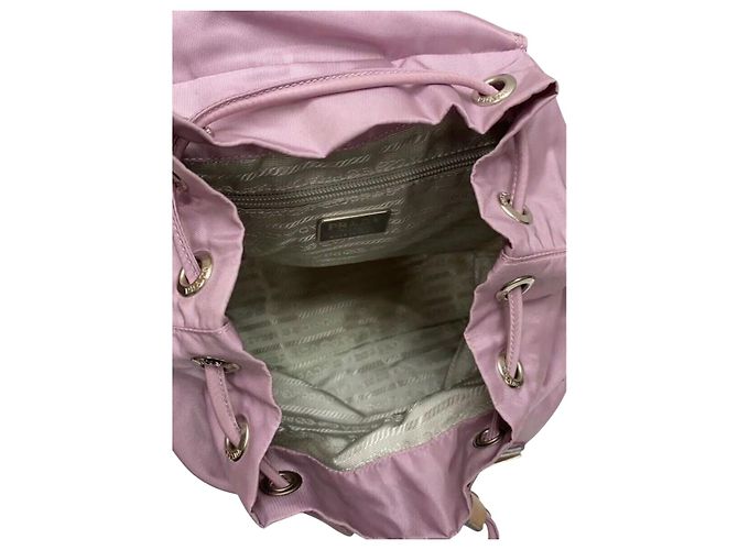 Mochila de nylon rosa con logo Prada - vista 6