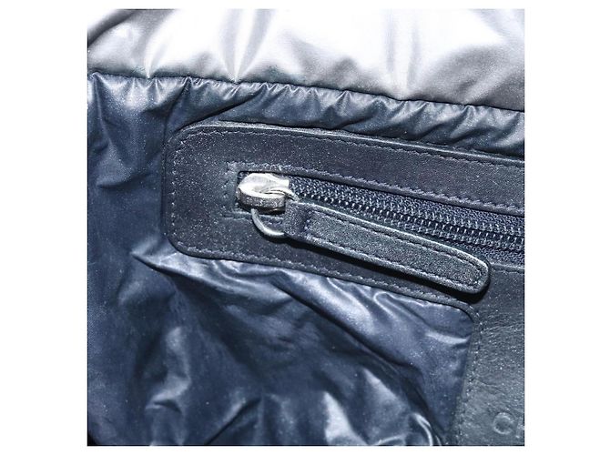 CHANEL Bolsa Tote Cocoon Lona Recubierta Plata CC Auth bs33124 - vista 21