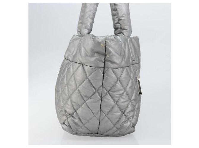 CHANEL Bolsa Tote Cocoon Lona Recubierta Plata CC Auth bs33124 - vista 5