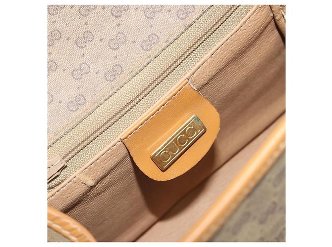 Gucci Borsa a spalla Micro GG Supreme in PVC Beige Oro Auth BA10076 D'oro - vista 16