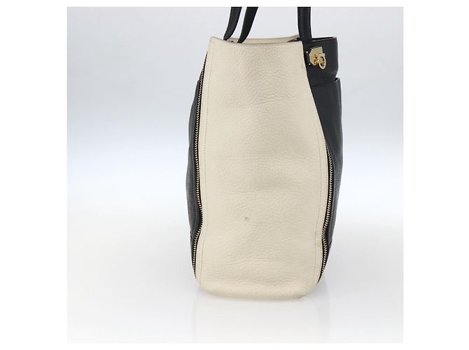 Borsa tote in pelle Salvatore Ferragamo bianca e nera Auth bs32829 Nero Bianco - vista 4