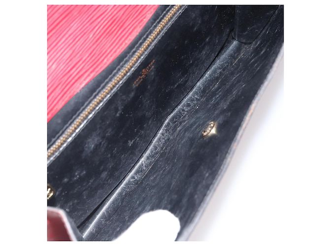 LOUIS VUITTON Clutch Epi Montaigne 27 Rosso M52657 LV Auth 168213 - vista 9
