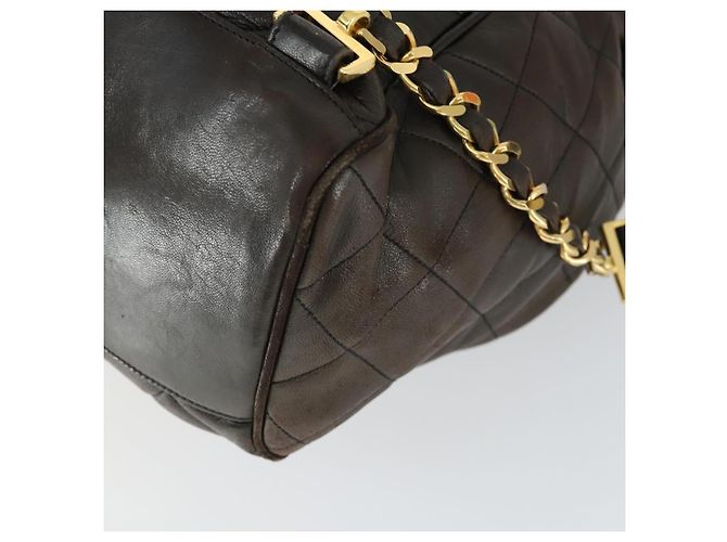 CHANEL Mochila Matelassé de Piel de Cordero Marrón Oscuro Oro CC Auth ki6346 Dorado - vista 12