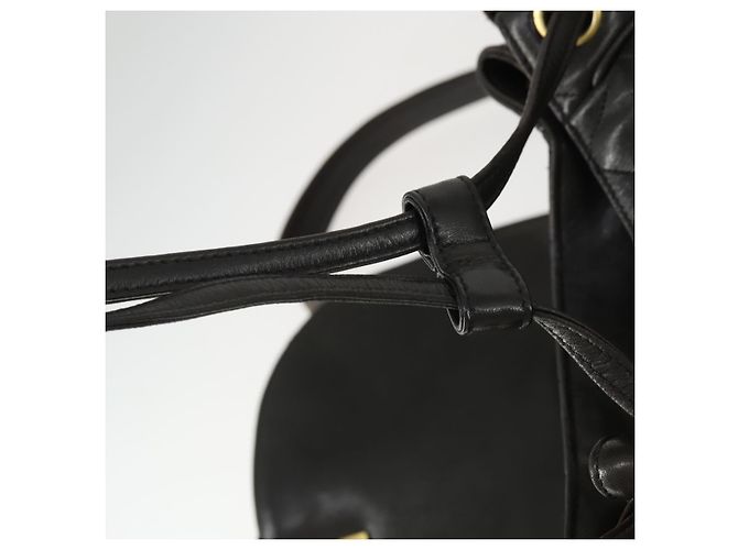 CHANEL Mochila Matelassé de Piel de Cordero Marrón Oscuro Oro CC Auth ki6346 Dorado - vista 15