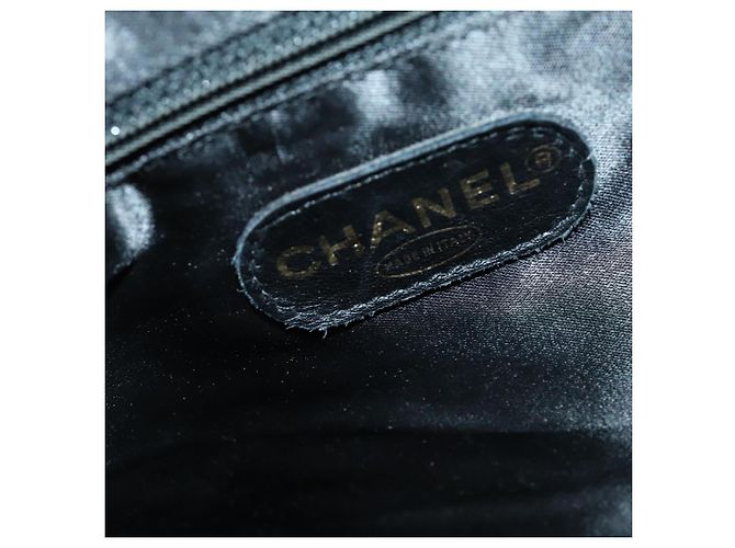 CHANEL Mochila Matelassé de Piel de Cordero Marrón Oscuro Oro CC Auth ki6346 Dorado - vista 20