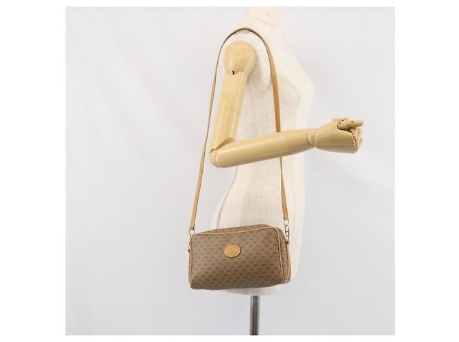 Gucci Borsa a spalla Micro GG Supreme in PVC Beige Oro Auth 170584 D'oro - vista 24