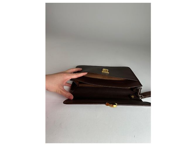 Triomphe Céline Clutch in pelle vintage Celine Paris marrone con lucchetto - vista 12
