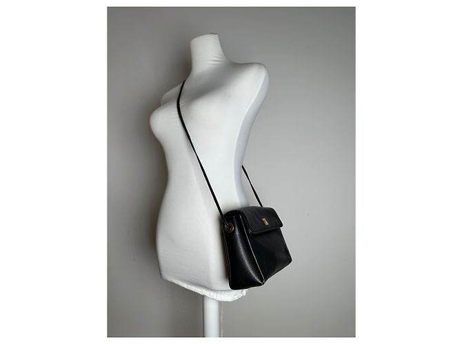 Vintage Givenchy Schultertasche aus Leder schwarz - Ansicht 10