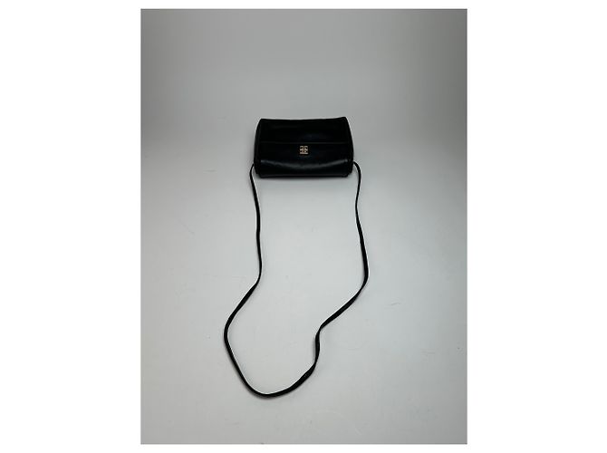 Vintage Givenchy Schultertasche aus Leder schwarz - Ansicht 6