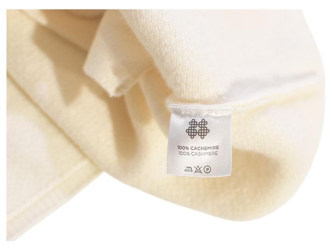 Autre Marque Oversized Hoodie Pullover aus 100 % Kaschmir für Damen | Creme | Pariser Luxus Roh - Ansicht 4