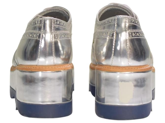 Brogues Prada in pelle argento metallizzato con piattaforma - vista 5