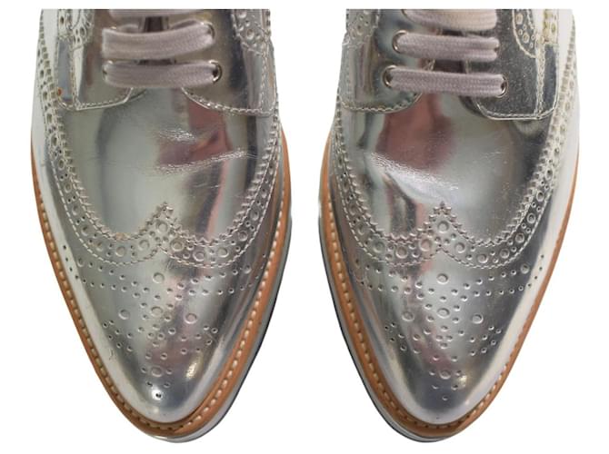 Brogues Prada in pelle argento metallizzato con piattaforma - vista 8