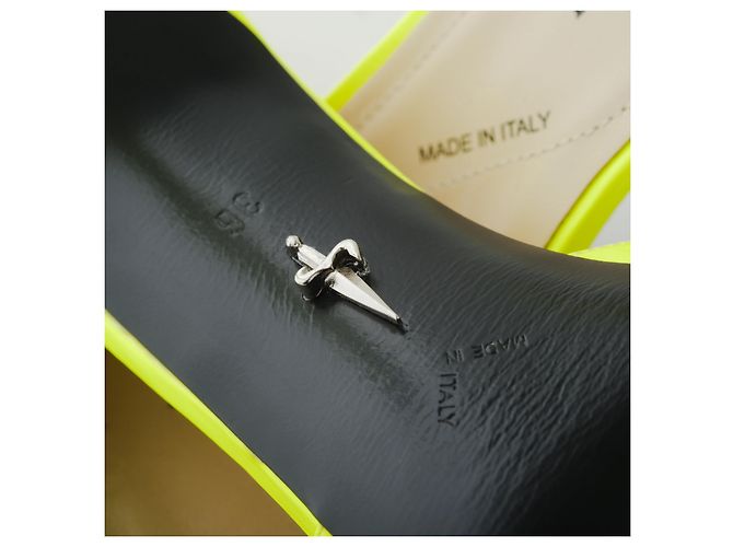 Tacchi Gialli Cesare Paciotti con Cinturino alla Caviglia Giallo - vista 6