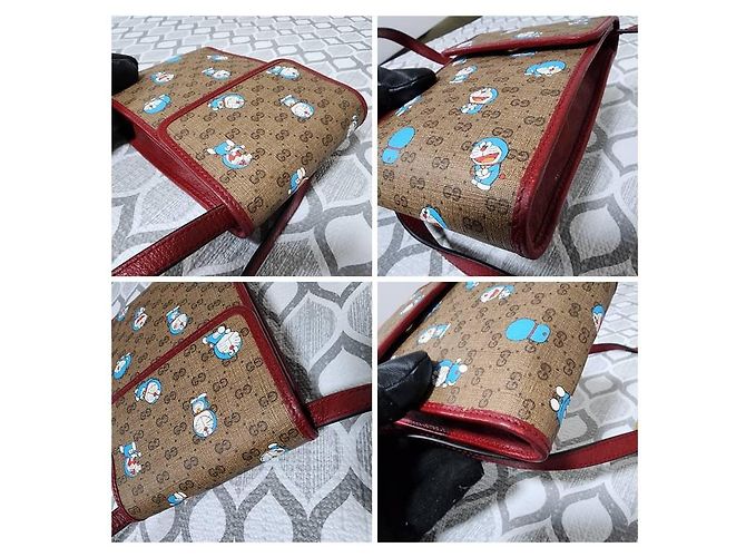GUCCI X DORAEMON Mini Borsa a Tracolla Monogramma Mini GG Supreme Beige/Rosso Ciliegia - vista 9