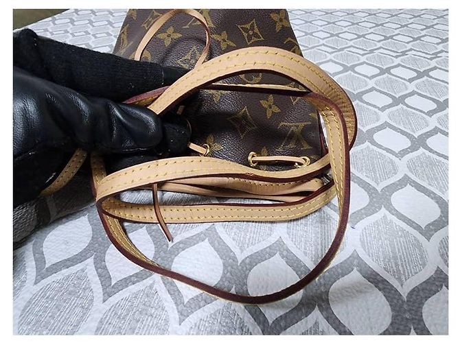 LOUIS VUITTON Borsa a secchiello Nano Noé Monogram Beige/Marrone - vista 8