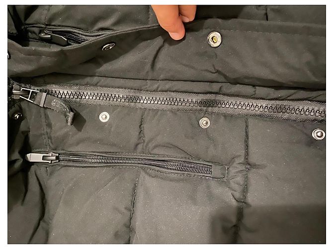 Autre Marque Casaco acolchoado preto com capuz e pelo sintético - vista 4