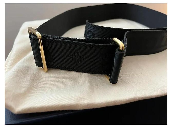 Borsa Papillon BB Louis Vuitton – Pelle Bubblegram Nera – Nuova Nero - vista 10