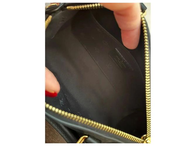 Borsa Papillon BB Louis Vuitton – Pelle Bubblegram Nera – Nuova Nero - vista 8