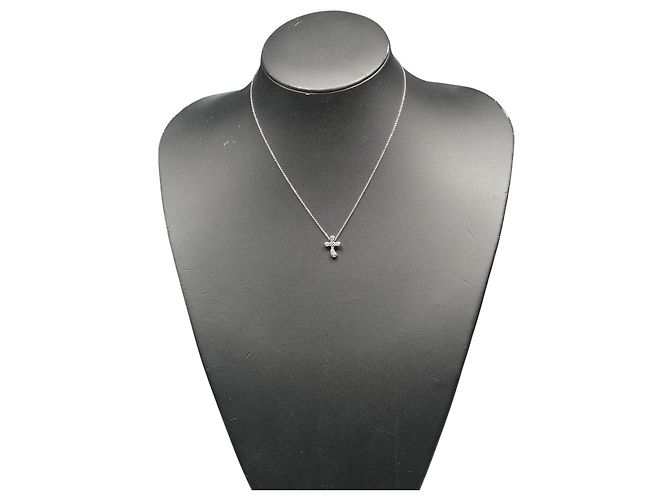 Collana Dots Cross in Platino950 di Tiffany & Co. - vista 2