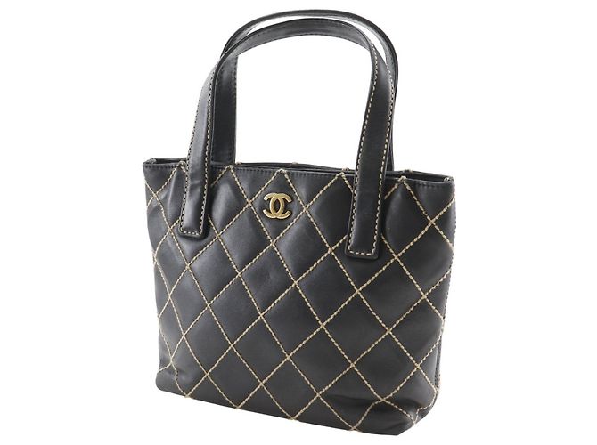 Borsa Wild Stitch in pelle di vitello nera CHANEL Nero - vista 2