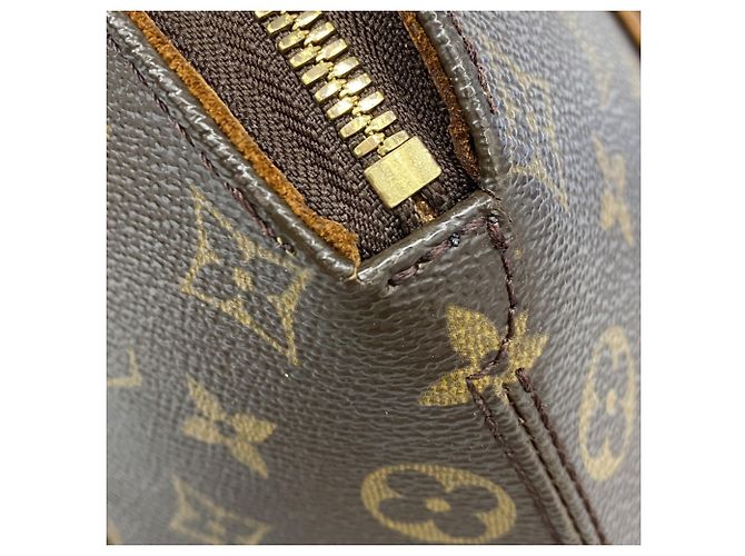 Louis Vuitton Monogram Ellipse PM Handbag Brown - view 9