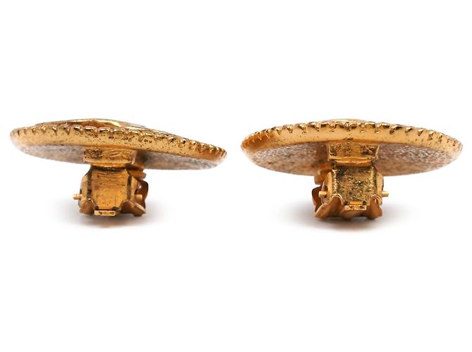 Orecchini rotondi a clip in oro placcato CC dorato di Chanel D'oro - vista 5